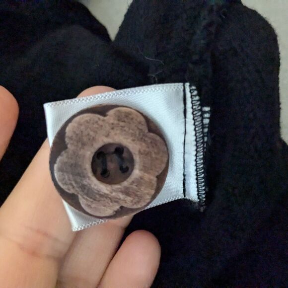 Velvet Top M Black Velour Blouse Button Whmsigoth Laggenlook 3/4 Sleeve Flowy - Picture 10 of 11